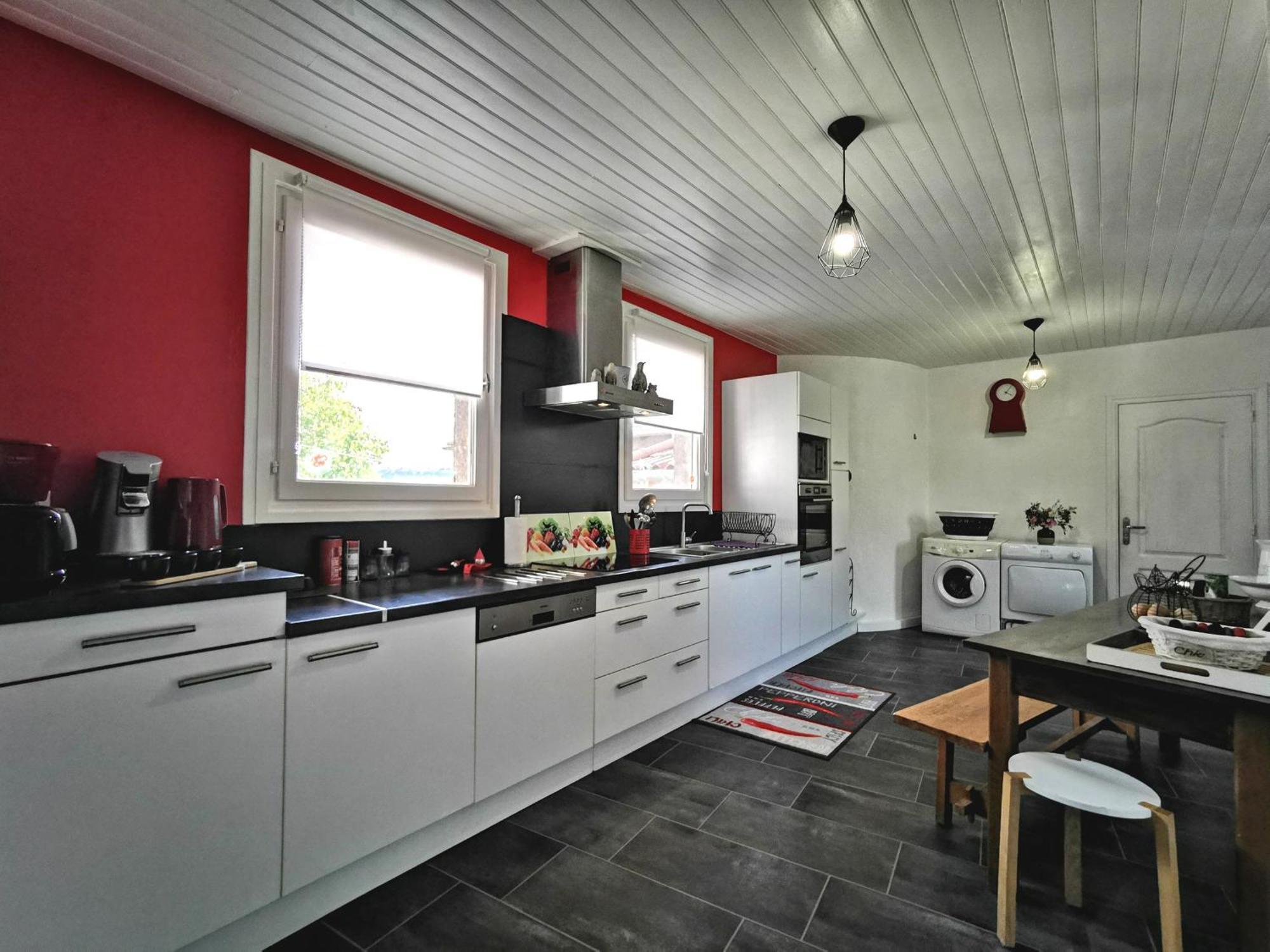 Grande Maison Au Coeur D'Un Village Historique Avec Terrasse Et Wifi Inclus - Fr-1-582-308 Saint-Vidal Exteriér fotografie