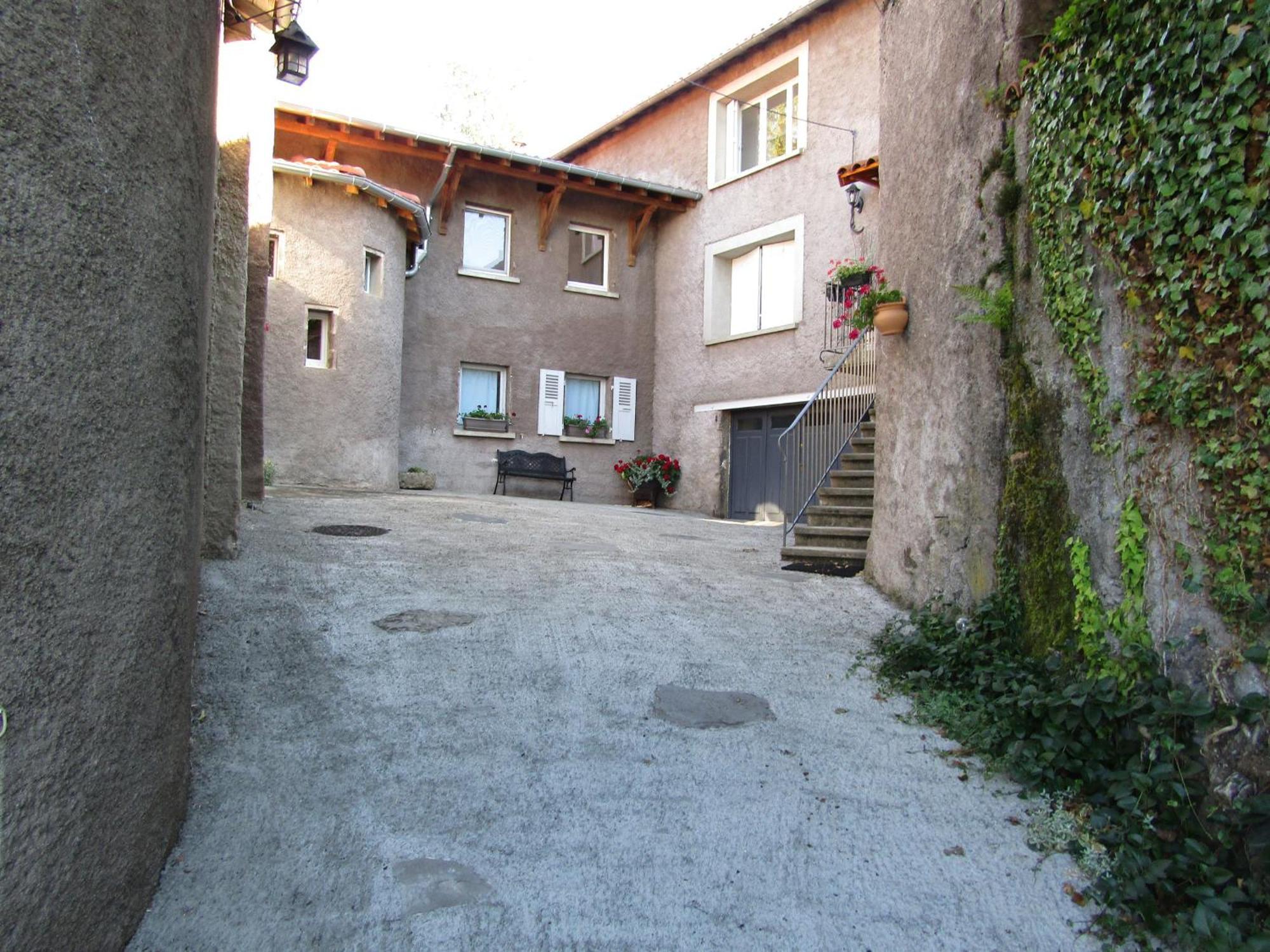 Grande Maison Au Coeur D'Un Village Historique Avec Terrasse Et Wifi Inclus - Fr-1-582-308 Saint-Vidal Exteriér fotografie