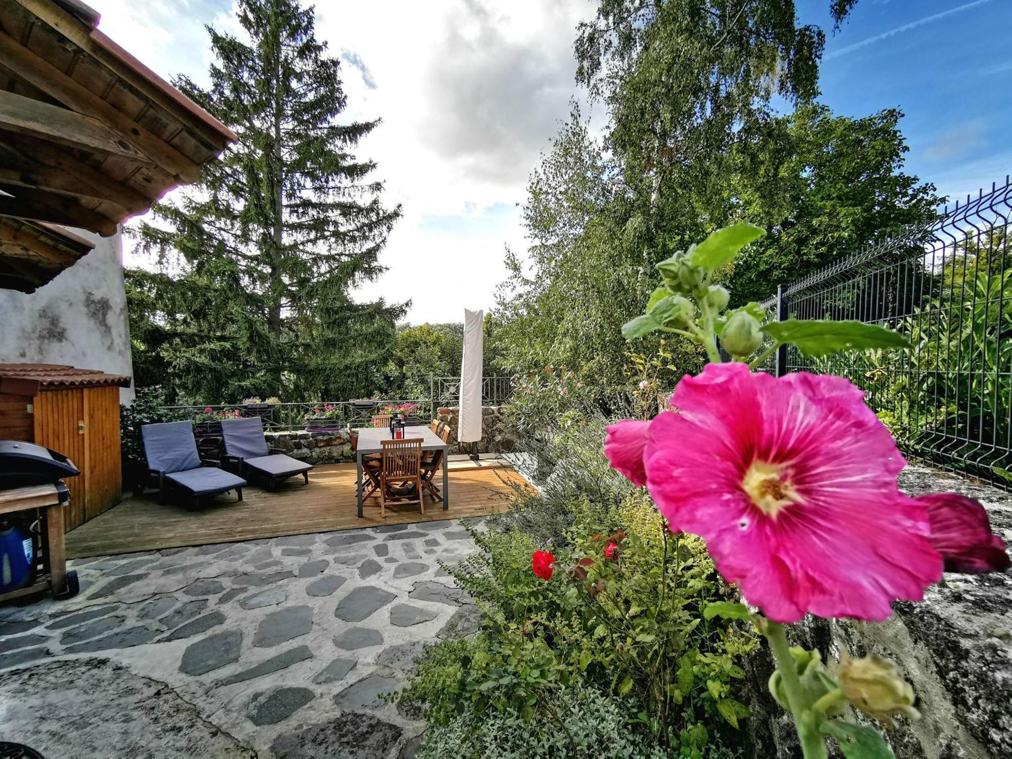 Grande Maison Au Coeur D'Un Village Historique Avec Terrasse Et Wifi Inclus - Fr-1-582-308 Saint-Vidal Exteriér fotografie